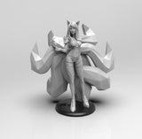 E515 - Games character design, The Nine tail girl ahri statue, STl 3D model design print download files